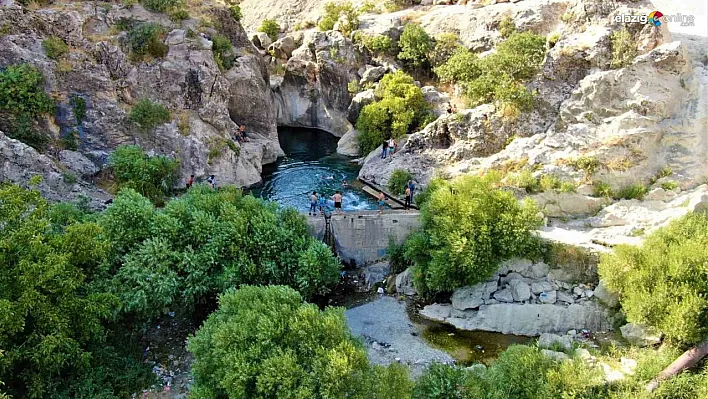 Bunaltıcı sıcakların adresi 'Aynkebir' suyu