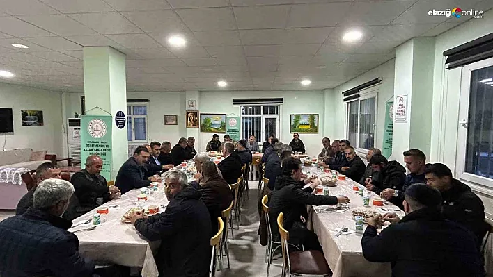 Kaymakam Sak, muhtarlarla iftarda buluştu