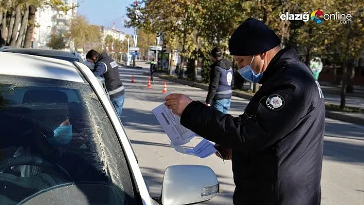 Kentin çeşitli noktalarında gün boyu denetimler sürdü