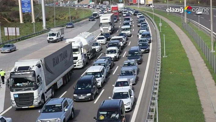 Kısıtlamadan Kaçış Trafiği Bolu'ya Ulaştı