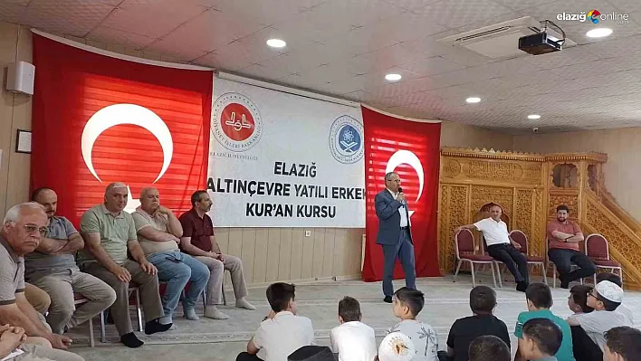Elazığ İl Müftülüğü'nden Örnek Etkinlik: Kur'an Kursunda Karne ve Ödül Heyecanı!