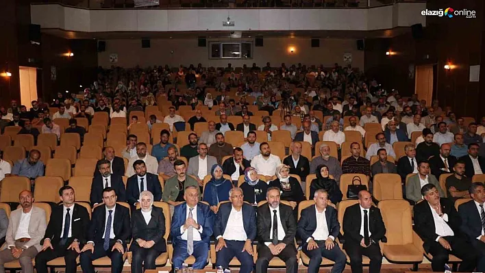 Malatya'da 'İstikamet rehberi olarak peygamber' konferansı