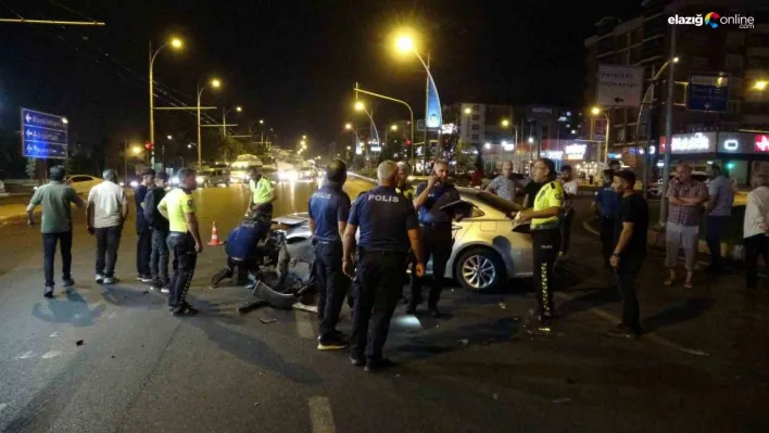 Malatya'da 4 aracın karıştığı kazada ortalık savaş alanına döndü: 3 yaralı