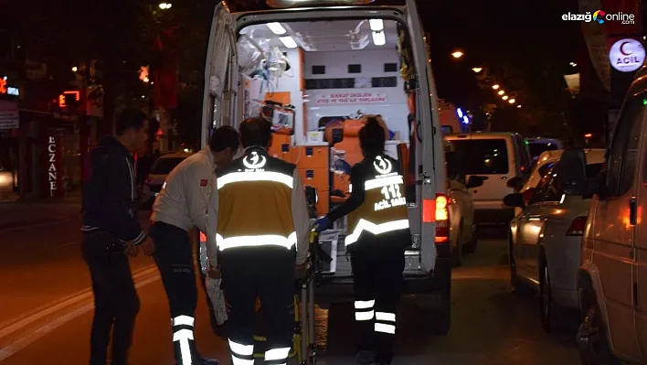 Malatya'da ambulans otomobille çarpıştı: 1 yaralı