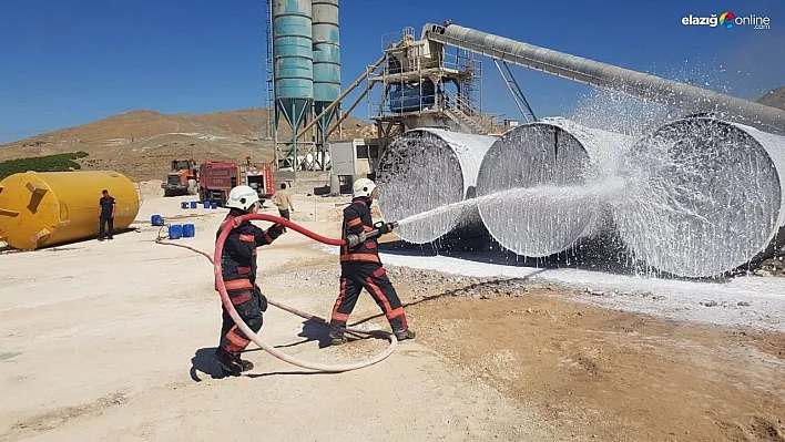 Malatya'da asfalt şantiyesinde korkutan yangın