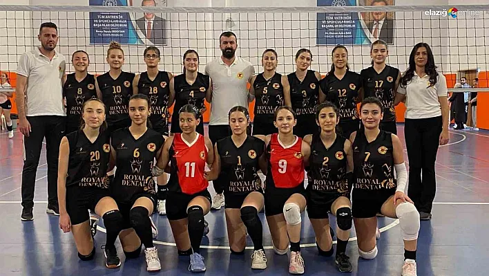 Malatya'da genç kızlar voleybol şampiyonları belli oldu