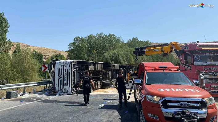 Malatya'da kontrolden çıkan tır devrildi: 1 ağır yaralı