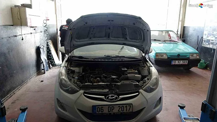 Malatya'da Şiddetli Yağmur Trafiği Felç Etti, Araçlar Sanayi Sitelerinde Sıraya Girdi!