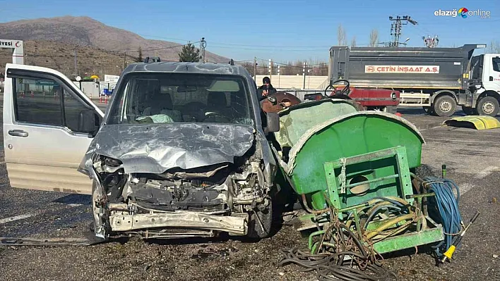 Malatya'da traktör ile hafif ticari araç çarpıştı: 1 yaralı