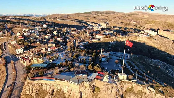 Kışın ortasında Elazığ'da bahar havası yaşanıyor