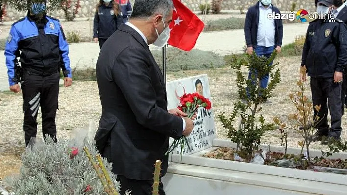 Milletvekili Erol'dan Şehit Polislere Ziyaret