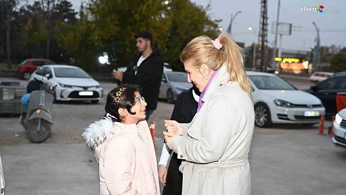 Milletvekili Ölmeztoprak KADEM'i ziyaret etti, deprem sonrası dayanışmayı da değerlendirdi