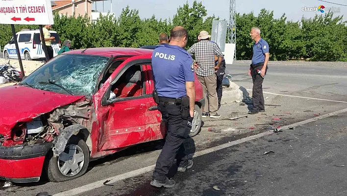 Minibüs ile otomobil çarpıştı: 1 yaralı