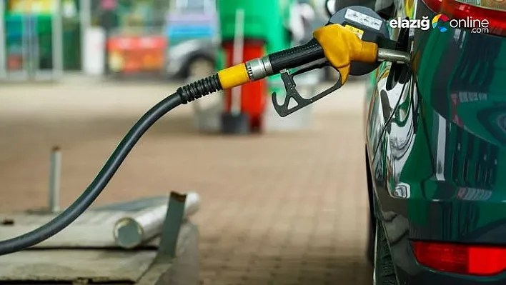 Motorine dev indirim! Gece yarısı pompa fiyatlarına yansıdı