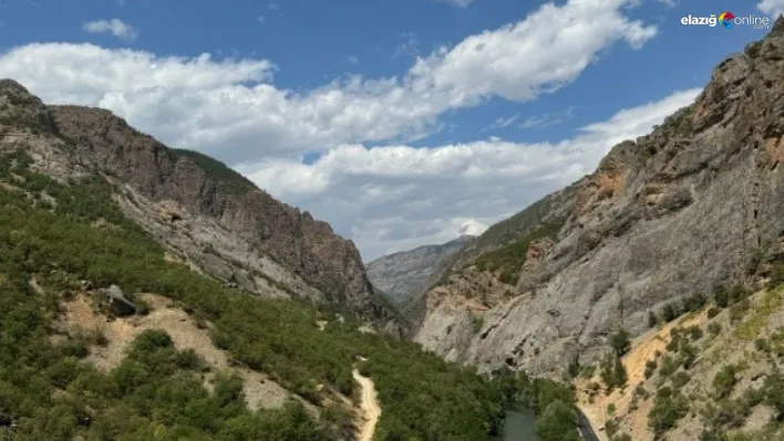 Munzur Nehri'ne akan kanalizasyona karşı imza kampanyası başlatıldı