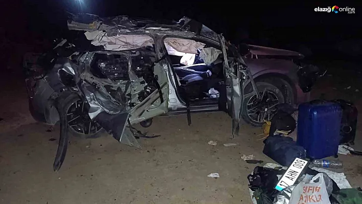 Tunceli'de otomobil uçuruma yuvarlandı: 4 yaralı