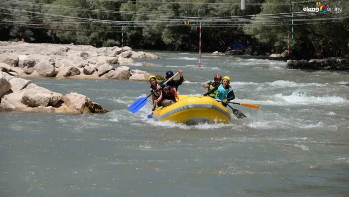 Tunceli'de, Rafting Türkiye Kulüpler Kupası düzenlendi