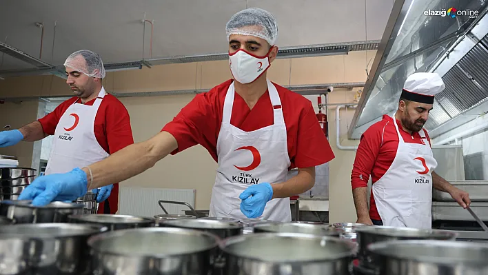 81 İlde 81 Aşevi Projesi Elazığ'da Hayata Geçti: Hedef 12 Bin Kişiye Ulaşmak!