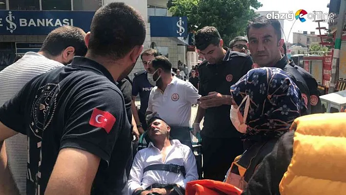 Kendini yakmaya kalkışan şahsı polis ve itfaiye ekipleri ikna etti