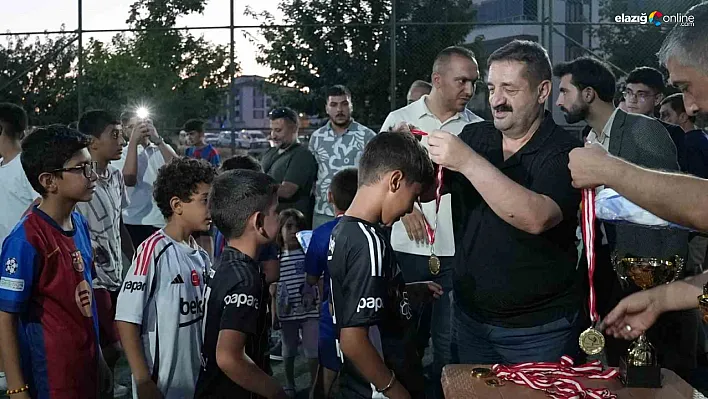 Elazığ'da Maneviyat ve Spor Bir Arada: Futbol Turnuvası Finalle Tamamlandı