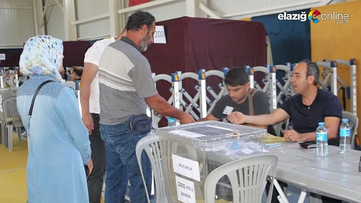 Yeniden sandık başına giden mahallenin yeni muhtarı belli oldu