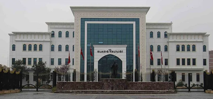 Erzincan depremi Elazığ'da da hissedildi: Valilikten açıklama geldi