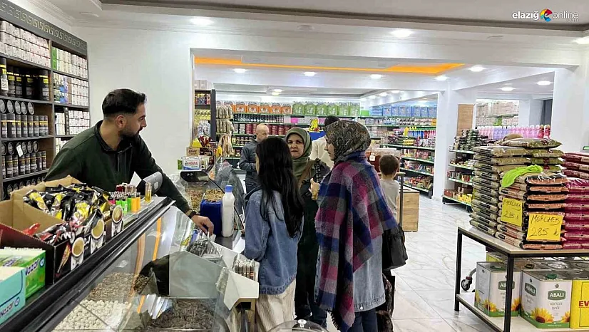 Bingöl'de havalar soğudu, aktarlarda kış çaylarına yoğun ilgi