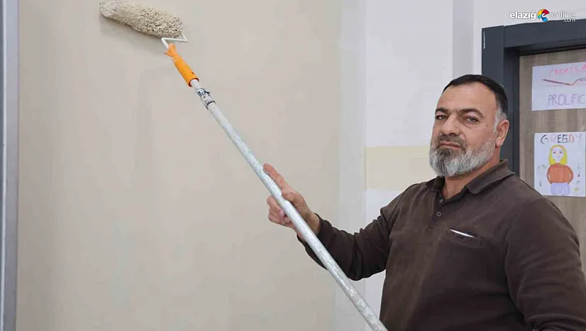 Fırçayı elinden bırakmıyor: Şehit Sefer Alan'ın babasından görülmemiş hizmet