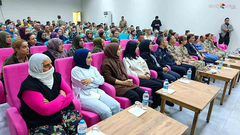 Çemişgezek'te  'Kadına Yönelik Şiddetle Mücadelede' programı