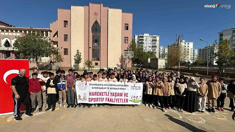 Diyarbakır'da 29 Ekim Cumhuriyet Bayramı lazer run yarışması düzenlendi