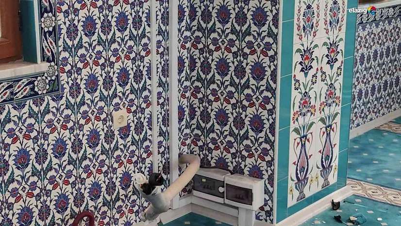 Camiye giren hırsız 2 klima ile birlikte elektrikli süpürge ve semaveri çaldı