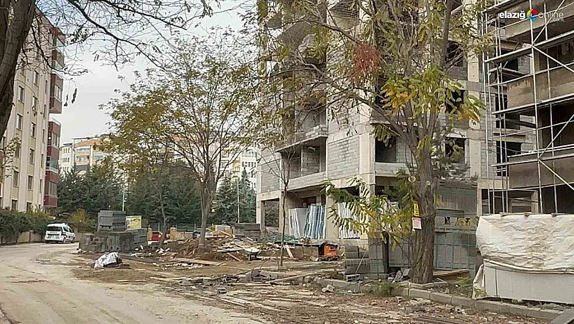 Elazığ'da İnşaattan Düşen İşçi Yaşam Savaşı Kaybetti