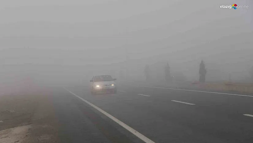 Elazığ Güne Sisle Uyandı! Sürücüler Zor Anlar Yaşadı