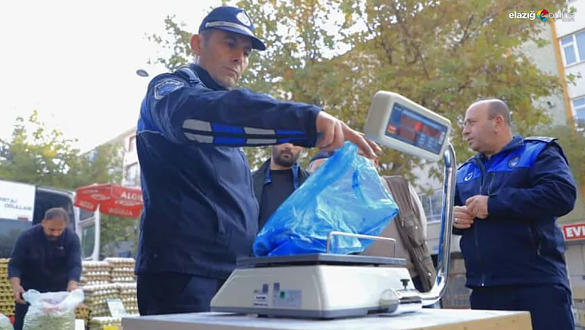 Elazığ Belediyesi Pazarları Mercek Altına Aldı! Sağlıklı Alışveriş İçin Denetimler Sürüyor!