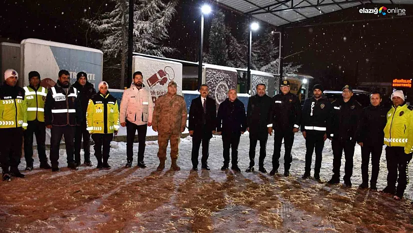 Elazığ'da dondurucu soğukta 'huzur' mesaisi: Protokol sahadaydı