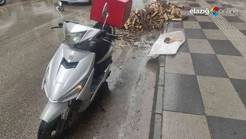 Odunlara çarpmamak için manevra yapan motosiklet devrildi