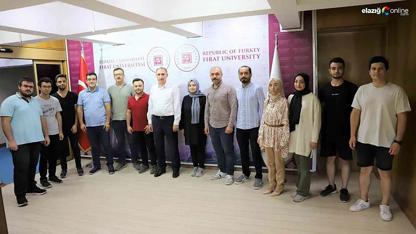 TEKNOFEST finalistleri Rektör Göktaş ile bir araya geldi
