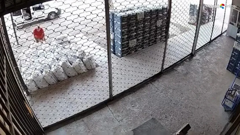Elazığ'da Sebze Çuvalını Çalan Şahıs Güvenlik Kamerasına Takıldı!