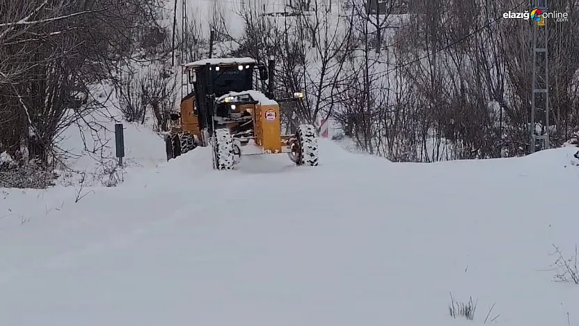 Elazığ İl Özel İdaresi'nden karla mücadelede tam saha pres