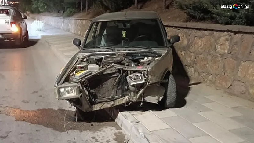 Elazığ'da Direksiyon Hakimiyetini Kaybeden Sürücü Duvara Çarptı!