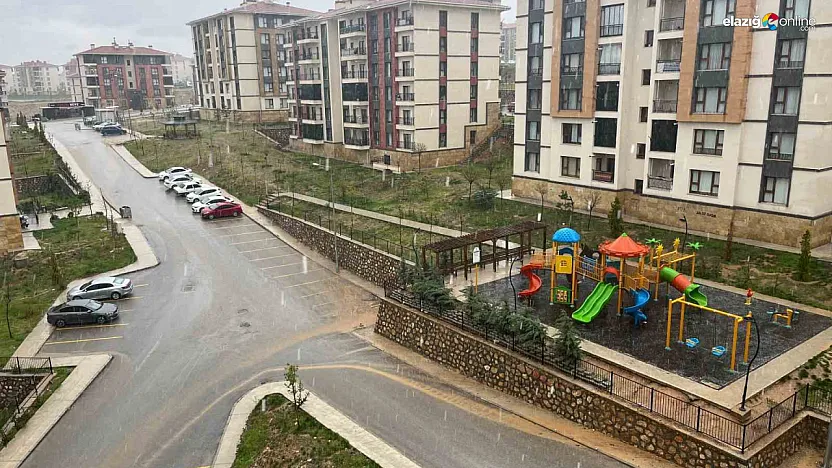 Elazığ'da Sağanak Yağış Hayatı Olumsuz Etkiliyor!