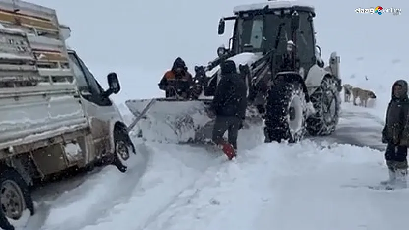 Kovancılar'da kar geçit vermedi: Sürücünün imdadına ekipler yetişti