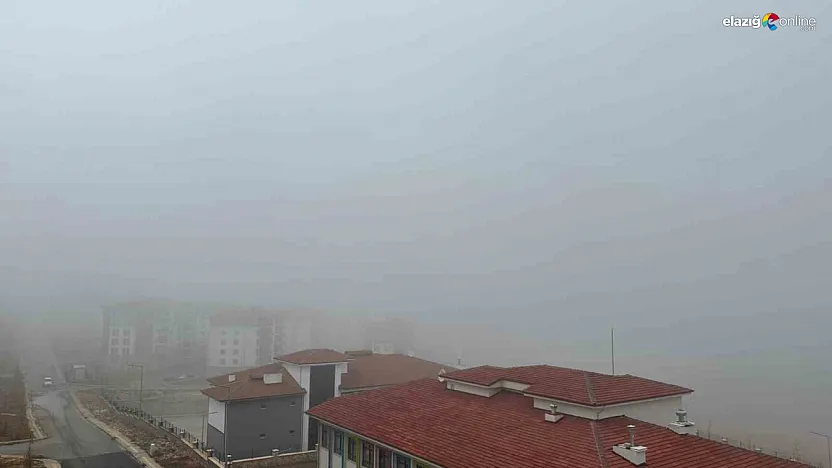 Elazığ'da sis etkisini sürdürüyor