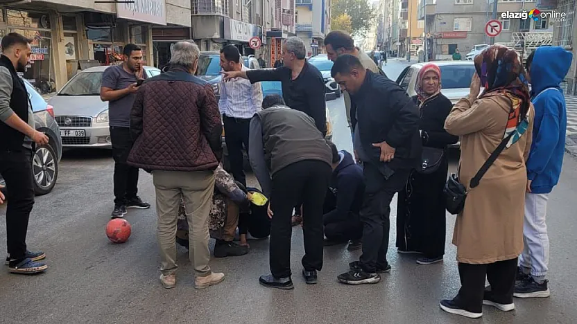 Elazığ'da Yolun Karşısına Geçen Çocuğa Otomobil Çarptı!