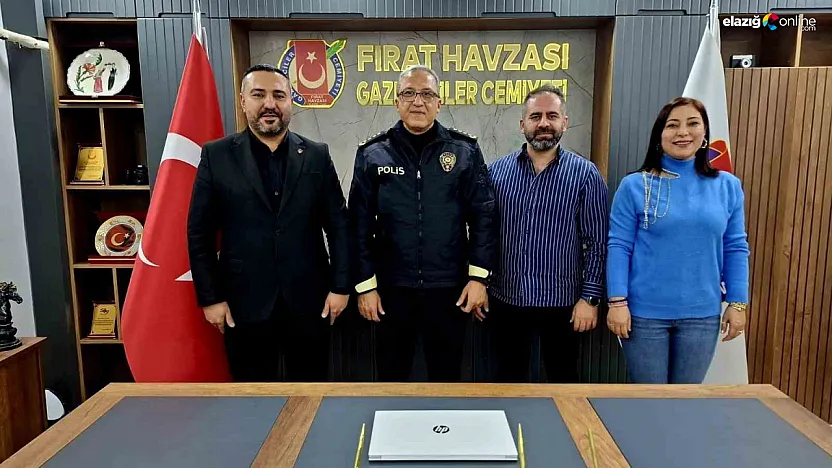 Zor şartların kahramanlarına vefa: Adnan Karayel FHGC'yi ziyaret etti