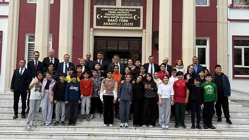 Bakü Türk Anadolu Lisesi'nde Fırat Üniversitesi Rüzgarı