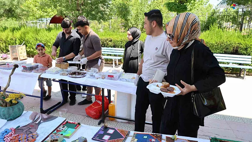 Elazığ'da Öğrencilerden Gönüllere Dokunan Sergi!
