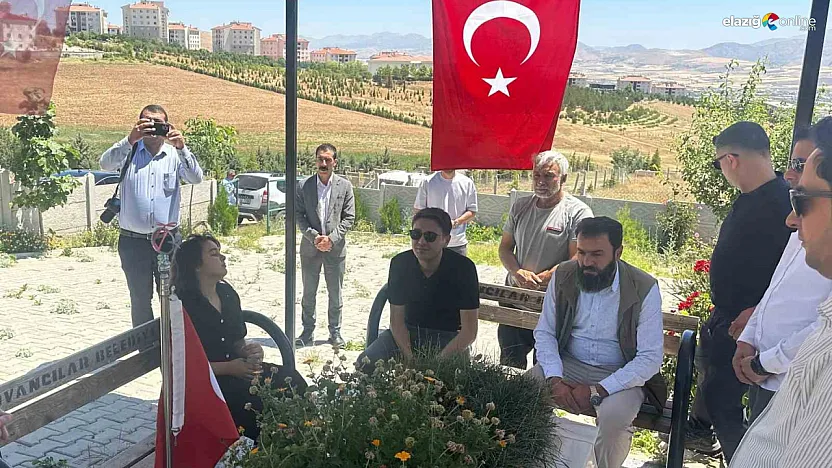 Kovancılar Kaymakamı Dilekli'den Şehit Yusuf Ataş'ın Kabri Başında Veda Mesajı!