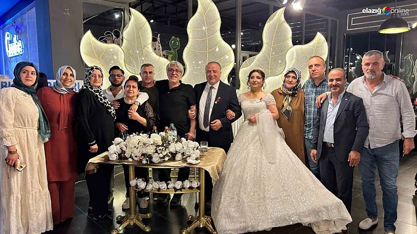Elazığ'da Unutulmaz Karşılaşma: 34 Yıl Sonra Hayat Arkadaşı Oldular!