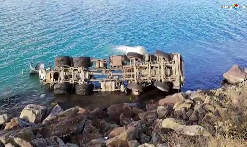 Sivrice'de Beton Mikseri Göle Uçtu! Ekipler Zamana Karşı Yarıştı!